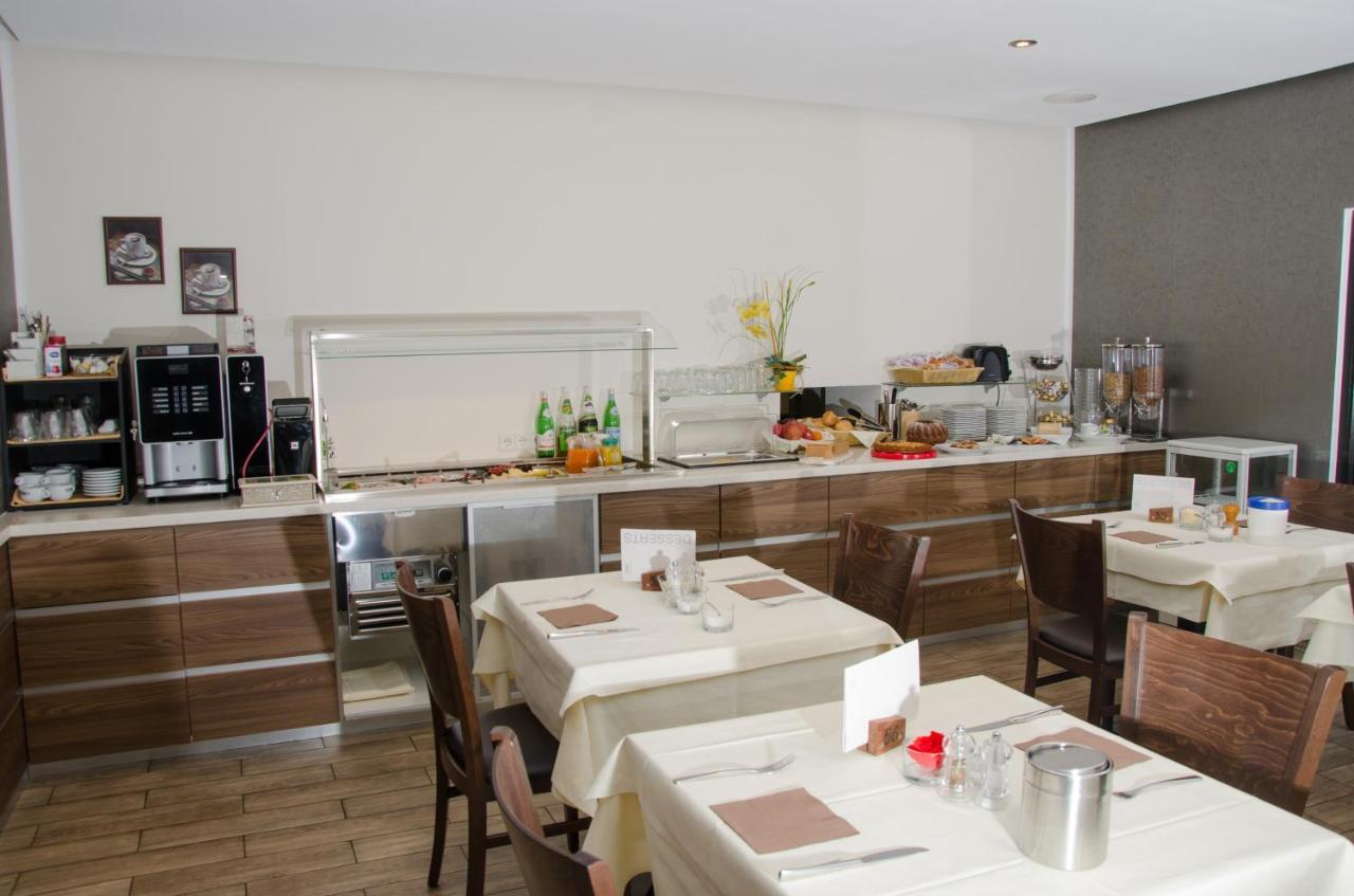 בירקנפלד Hotel -Restaurant Taormina מראה חיצוני תמונה