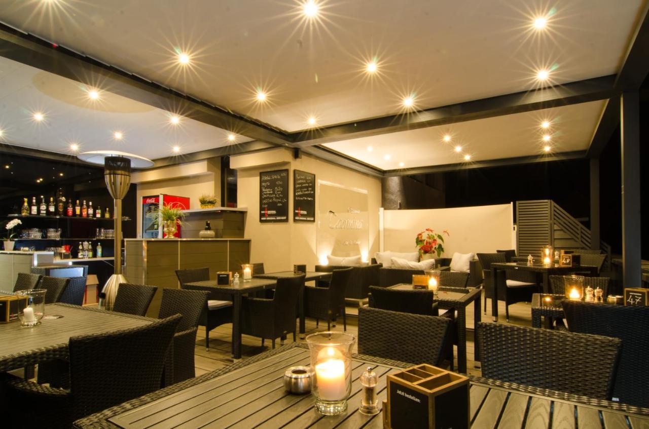 בירקנפלד Hotel -Restaurant Taormina מראה חיצוני תמונה